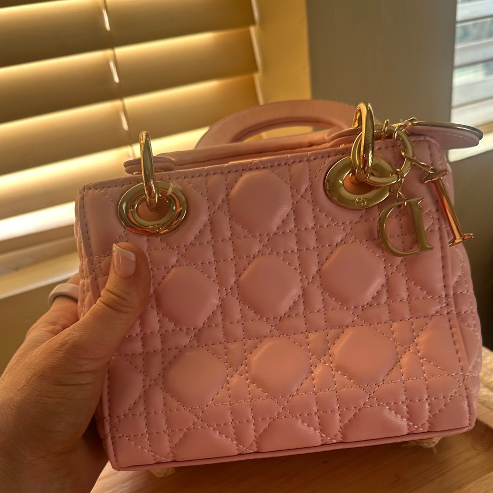 Christian Dior pale pink mini purse - Picture 14 of 16